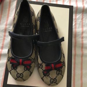 Gucci shoes
